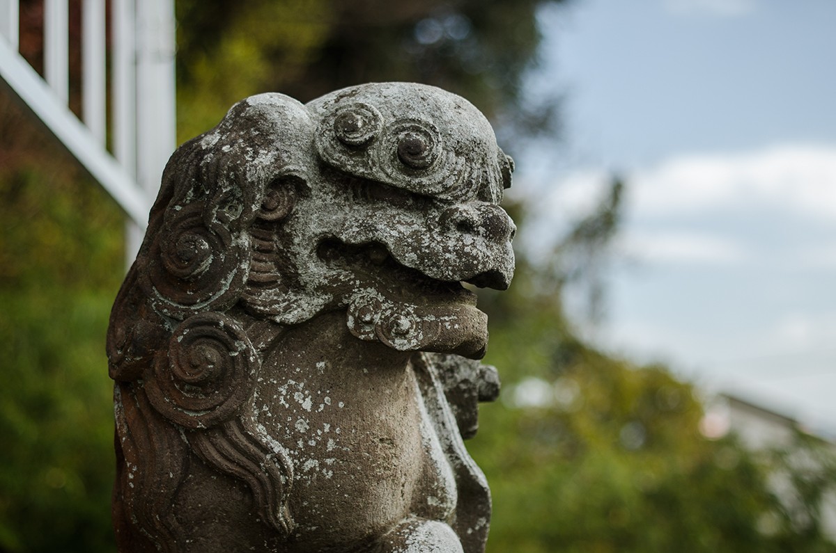 Higashikano Shrine Guardian (Yokosuka)