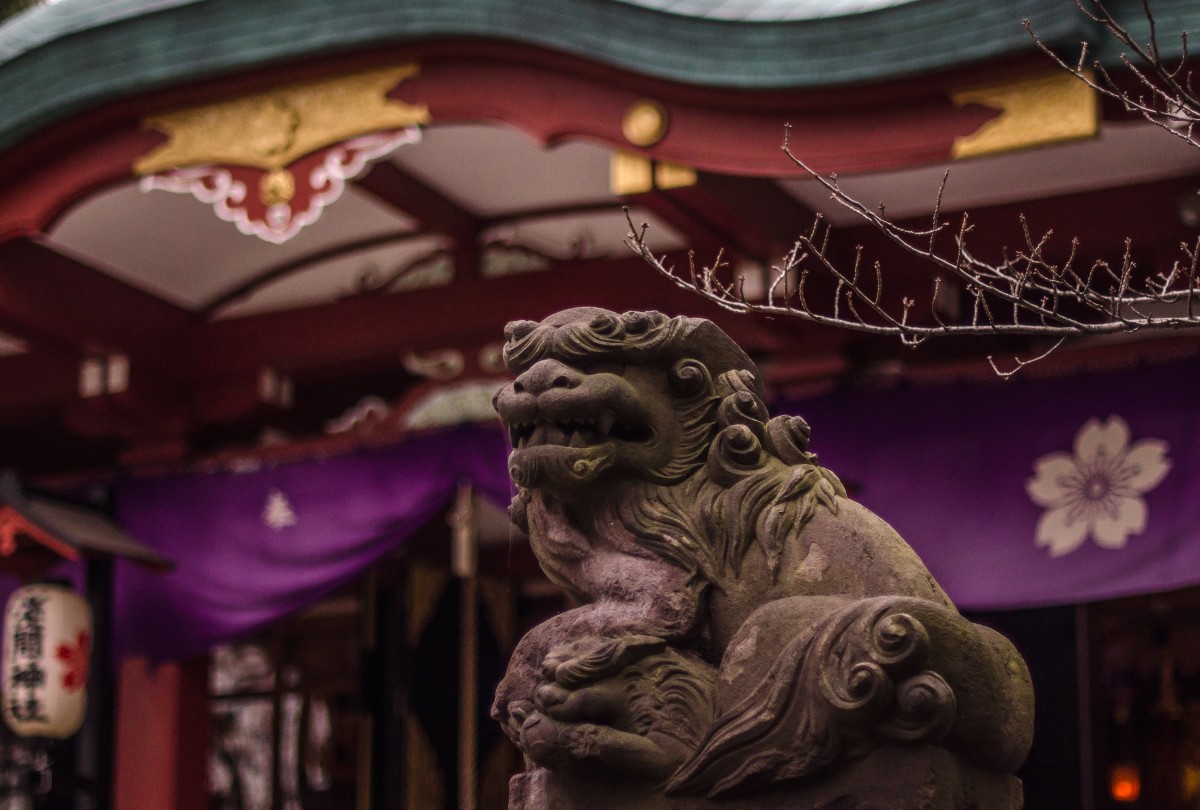 Tamagawa Sengen Shrine Guardian // 多摩川浅間神社