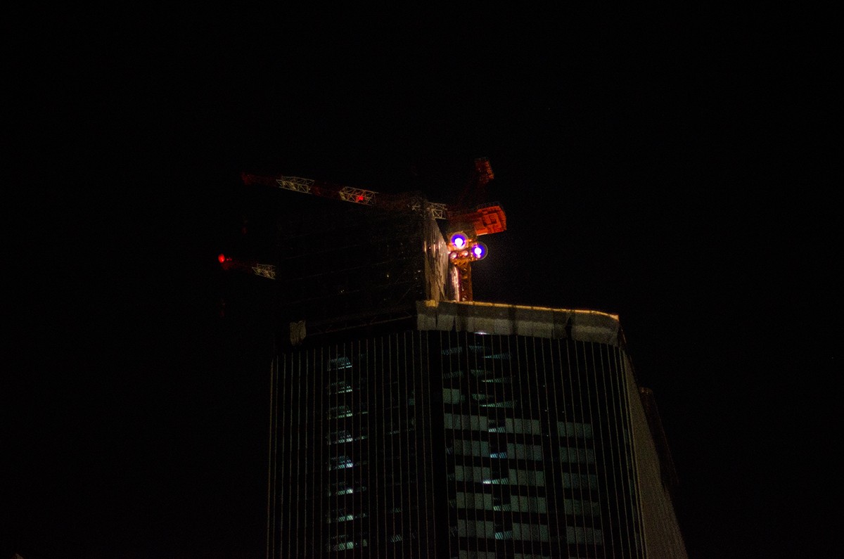 Cranes over Akasaka