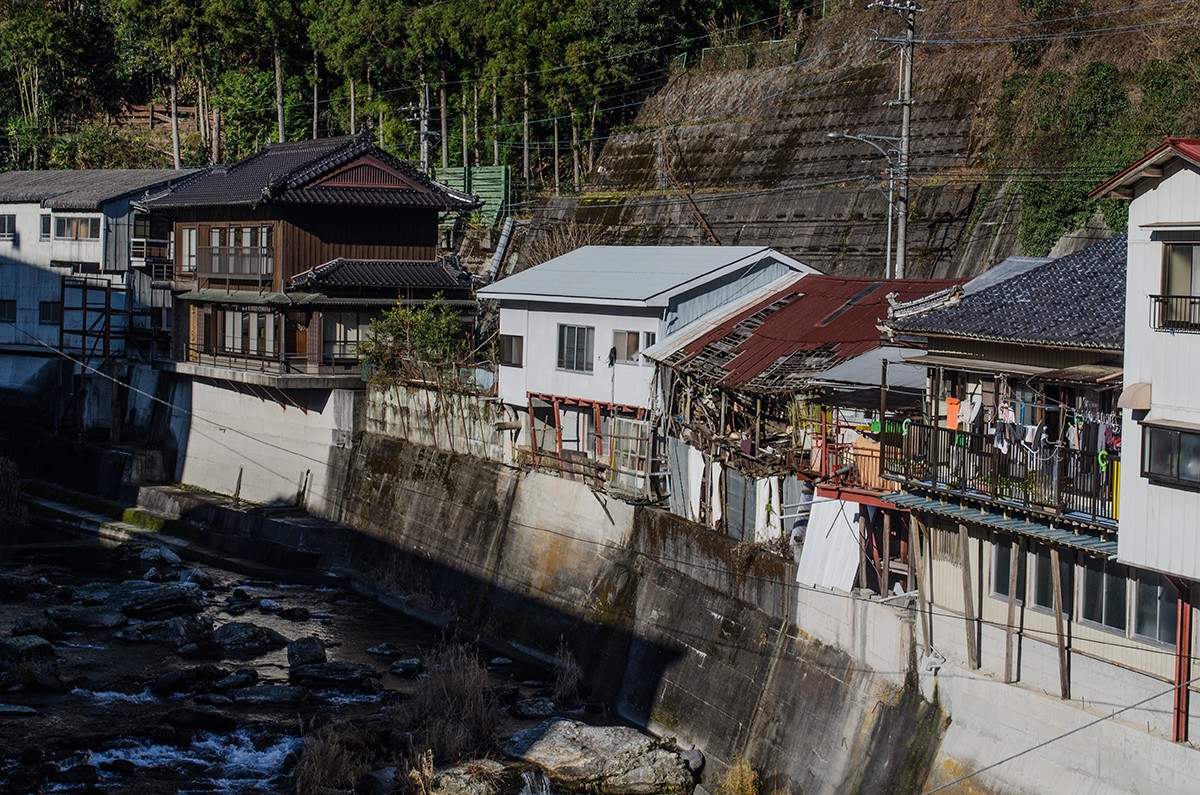 Tsurugi (north side of 438) // つるぎ町