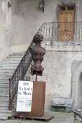 Giger Statue