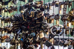 Infinibell Love Locks (road 492)